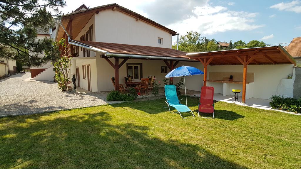 Villa Nora Hévíz Exterior foto